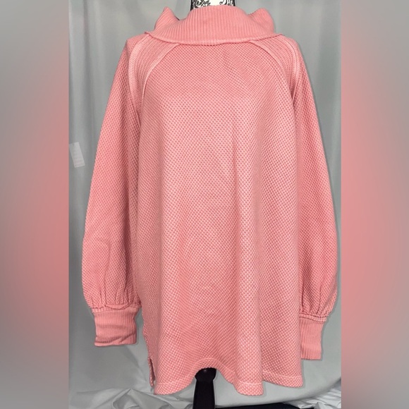 We The Free People She's a Keeper Sweater Size Medium Top Oversized New Tag - Picture 2 of 6